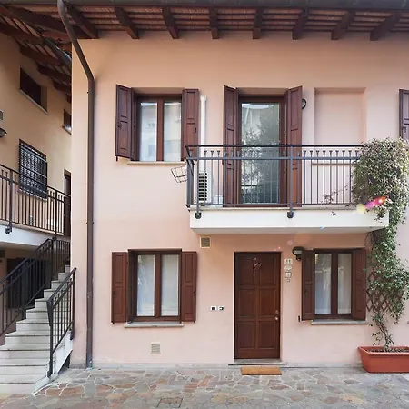 公寓 Residenza Jasmine - La Guarida 乌迪内
